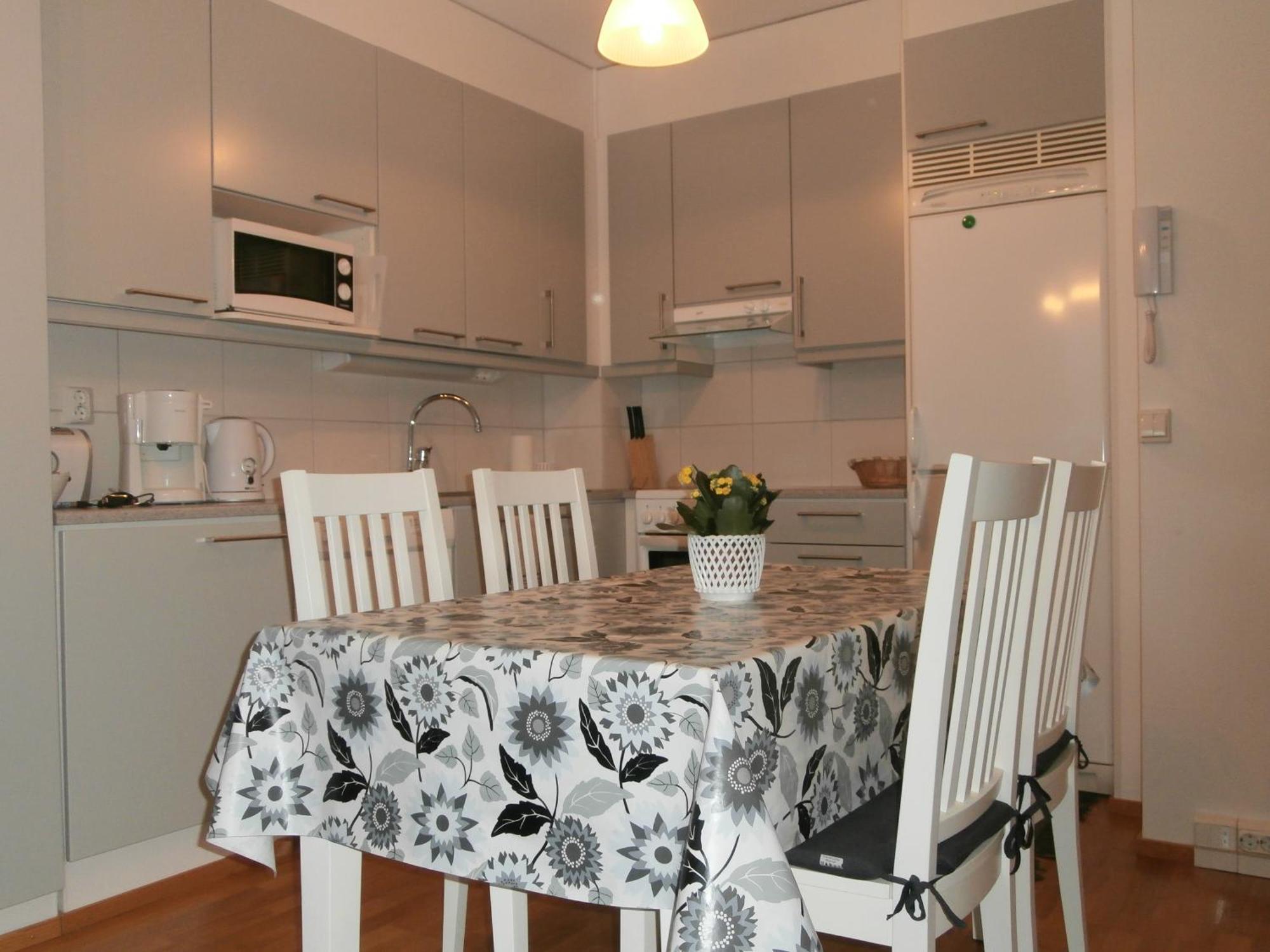 Huoneistohotelli Nallisuites Oulu Esterno foto
